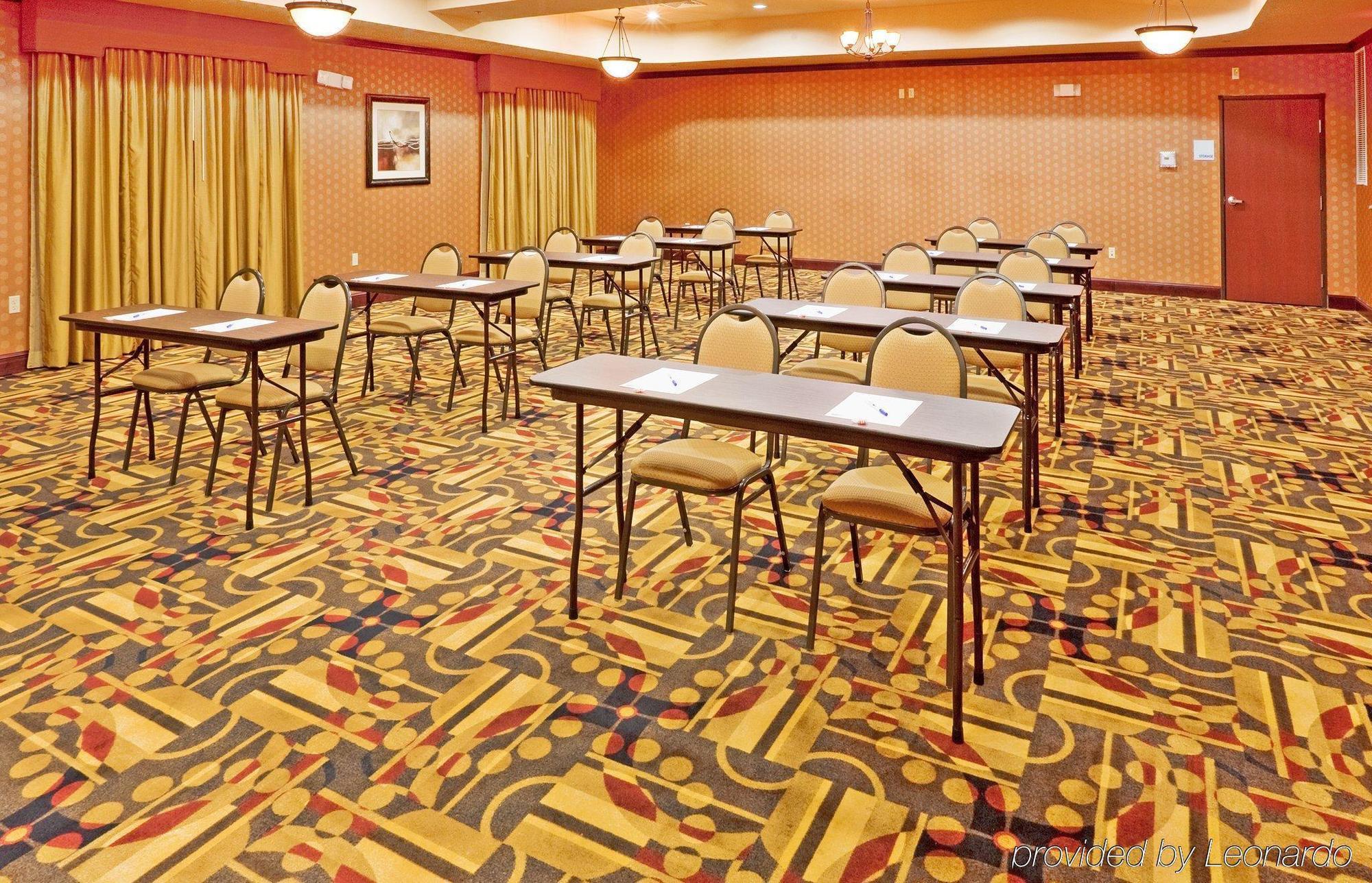 Holiday Inn Express Hotel And Suites Altus By Ihg Udogodnienia zdjęcie